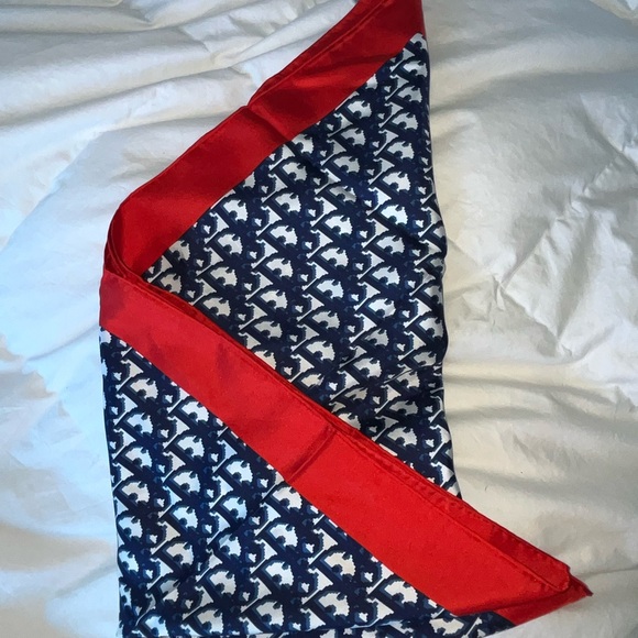Dior silk scarf - Red and Blue 29 x 29.5 - Picture 2 of 8